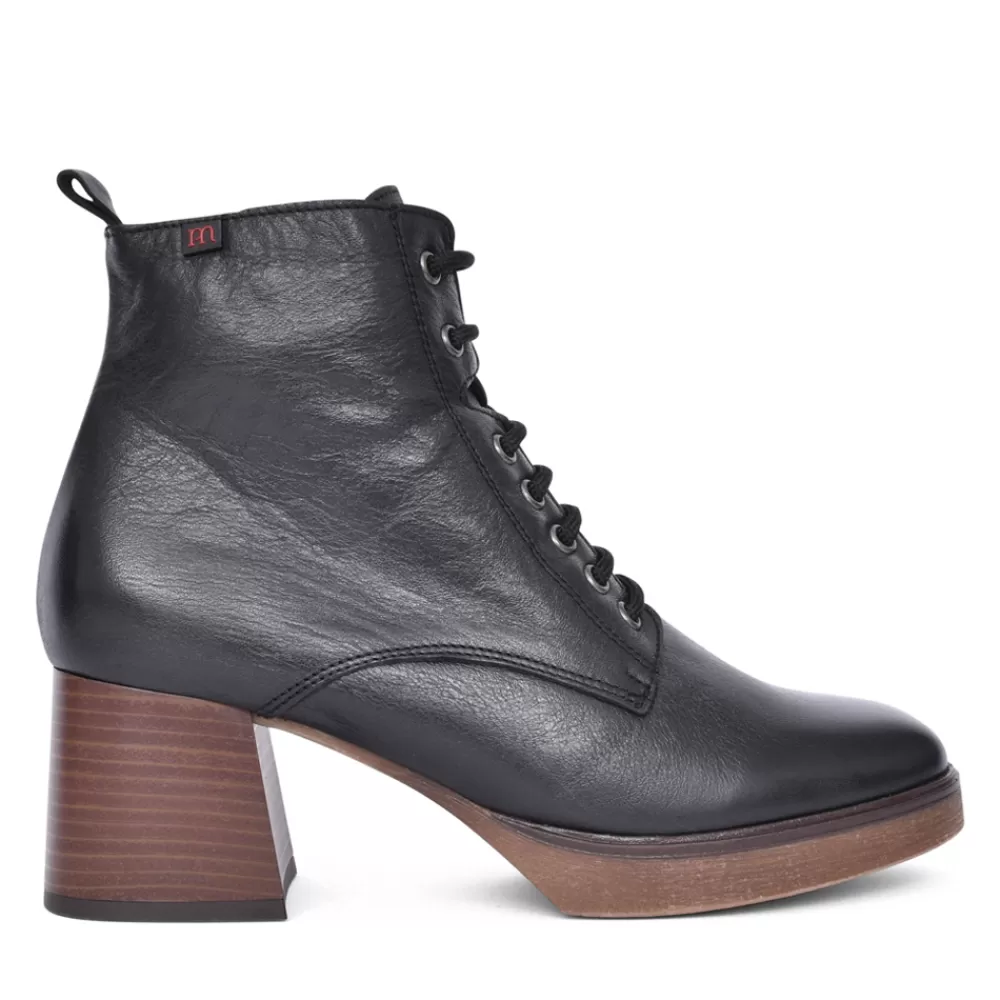 Ladies PEPE MENARGUES Ladies 21283 Laced Ankle Boot In Black