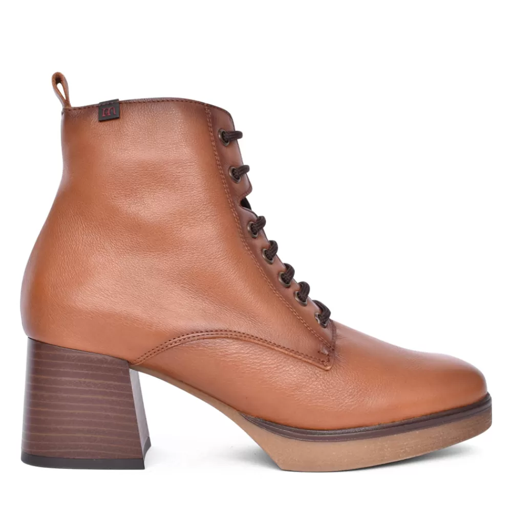 Ladies PEPE MENARGUES Ladies 21283 Laced Ankle Boot In Tan
