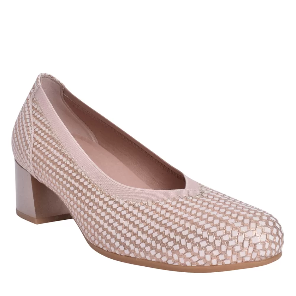 Ladies PITILLOS Ladies 5090 Low Heel Court Shoe In Nude