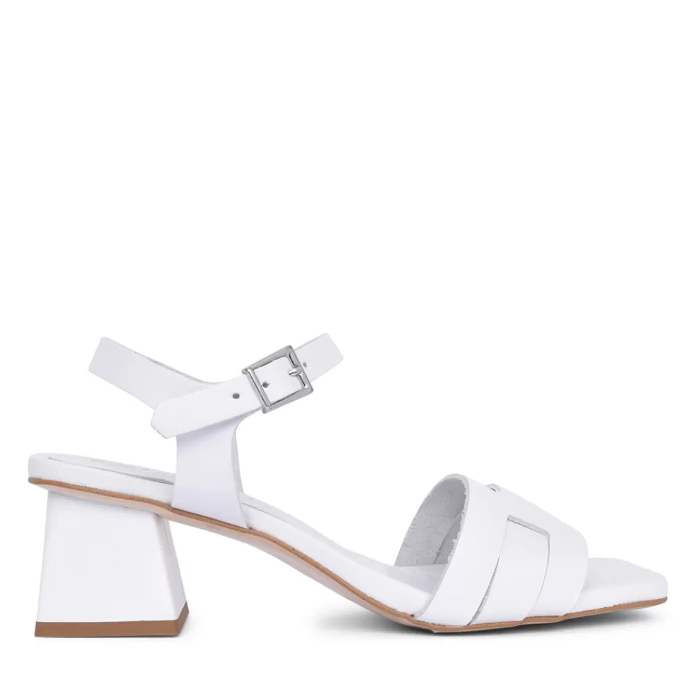 Ladies OH MY SANDALS Ladies 5257 Sandal In White