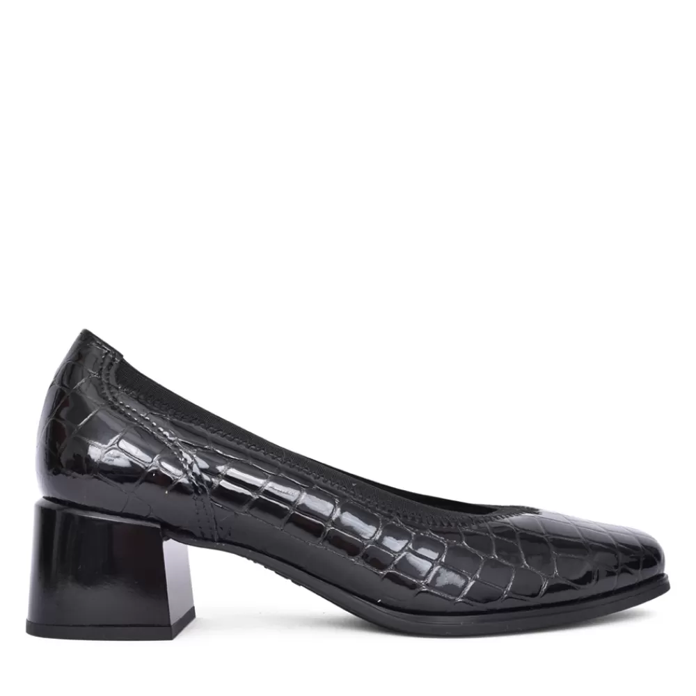 Ladies PITILLOS Ladies 5410 Low Heel Court Shoe In Black
