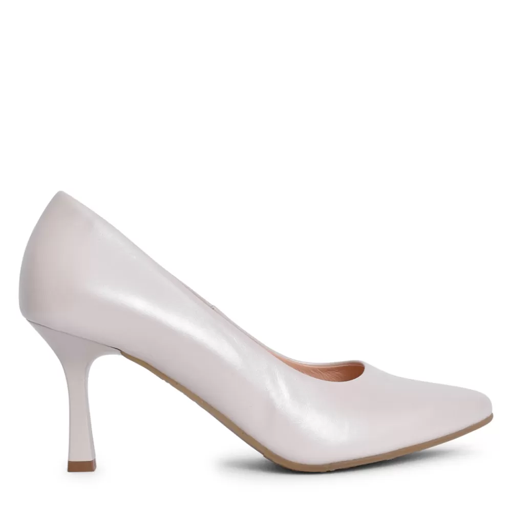 Ladies BIOECO Ladies 6178 Medium Heel Court Shoe In Beige