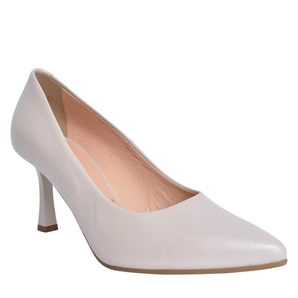 Ladies BIOECO Ladies 6178 Medium Heel Court Shoe In Beige