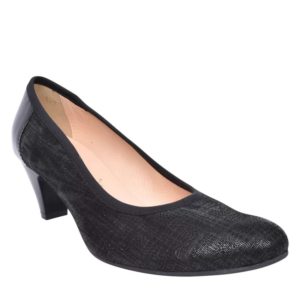 Ladies BIOECO Ladies 6299 Low Heel Court Shoe In Black