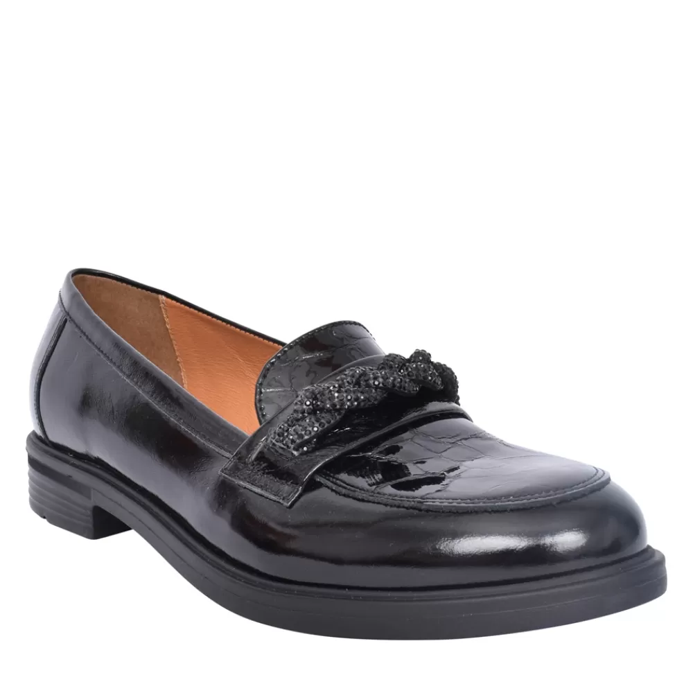 Ladies BIOECO Ladies 6418 Loafer In Black Patent