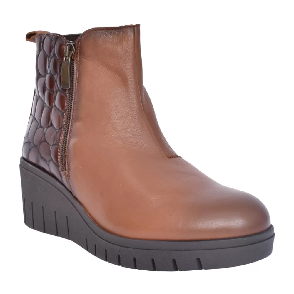 Ladies VALERIA's Ladies 9613 Wedge Heel Ankle Boot In Tan