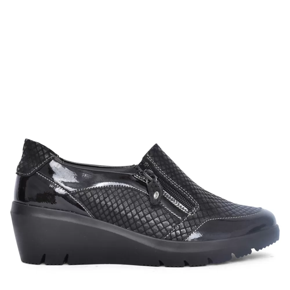 Ladies SUAVE Ladies Adrianna Wedge Slip-On Shoe In Black Multi