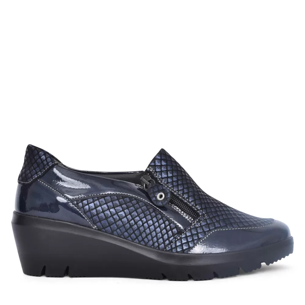 Ladies SUAVE Ladies Adrianna Wedge Slip-On Shoe In Navy Multi