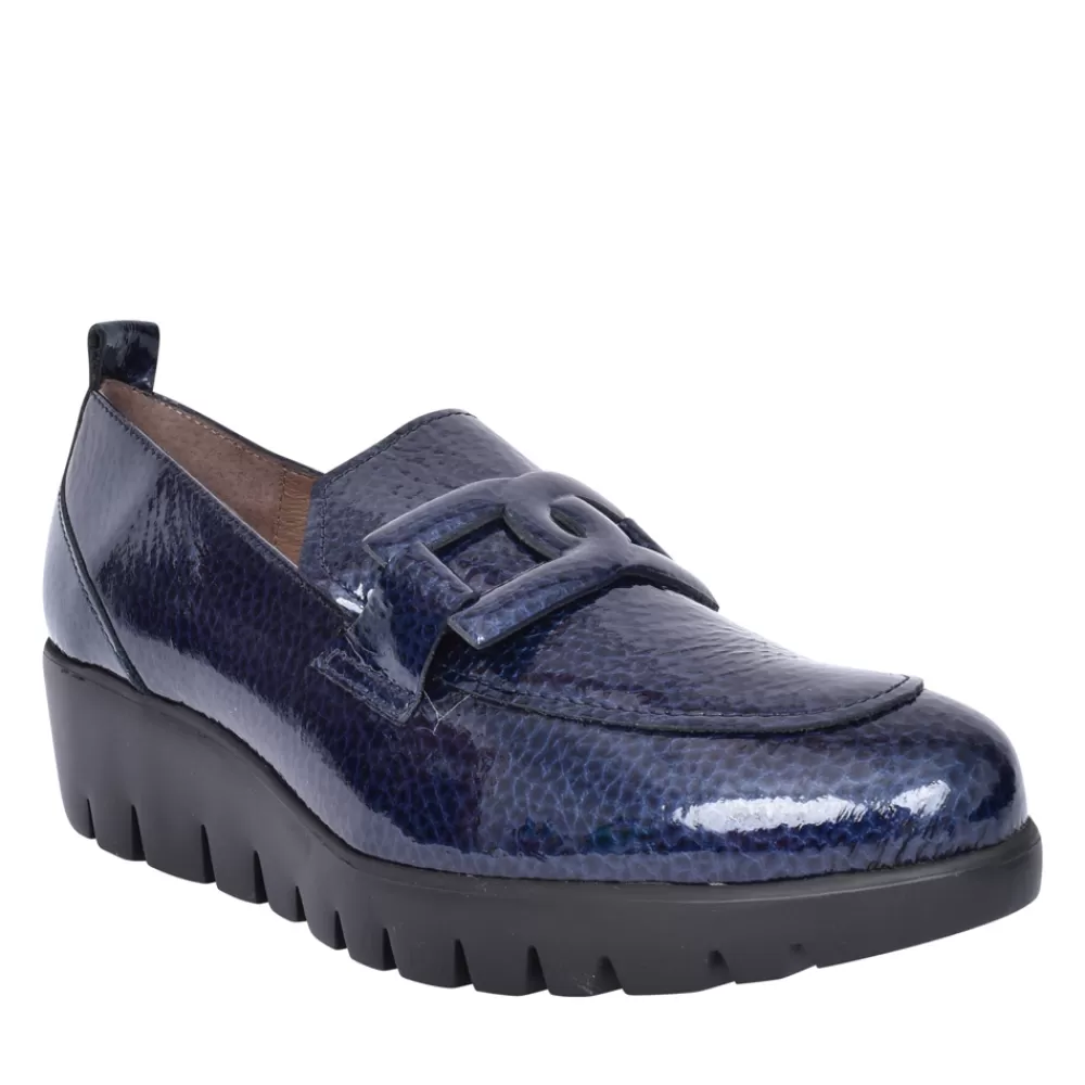 Ladies WONDERS Ladies C-33303 Wedge Shoe In Navy