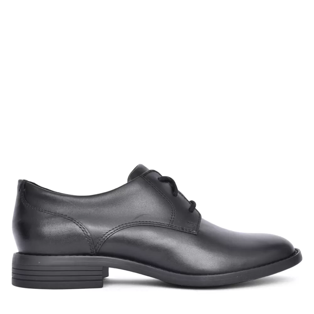 Ladies CLARKS Ladies Camzin Iris E-Fit Leather Shoe In Black