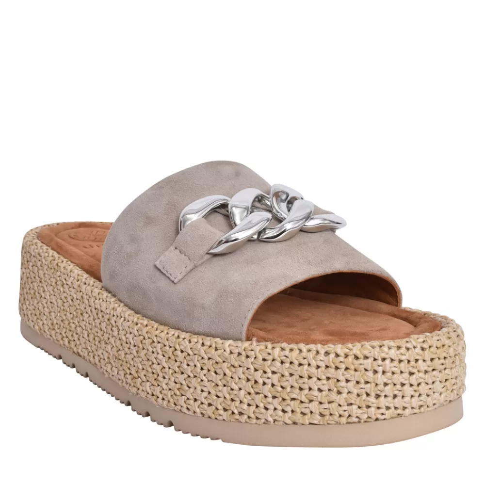 Ladies UNISA Ladies Capitan Wedge Mule In Beige