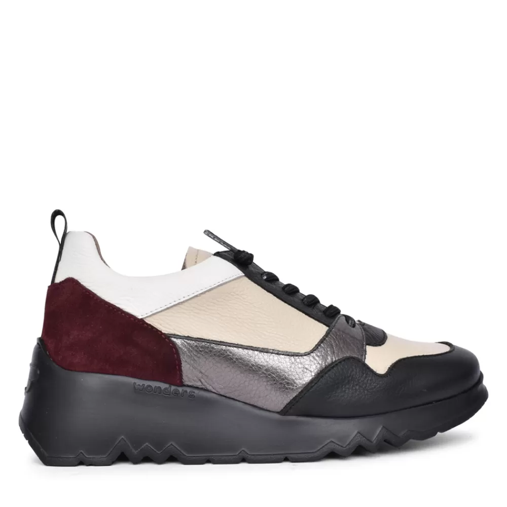 Ladies WONDERS Ladies E-6730 Wedge Laced Trainer In Black