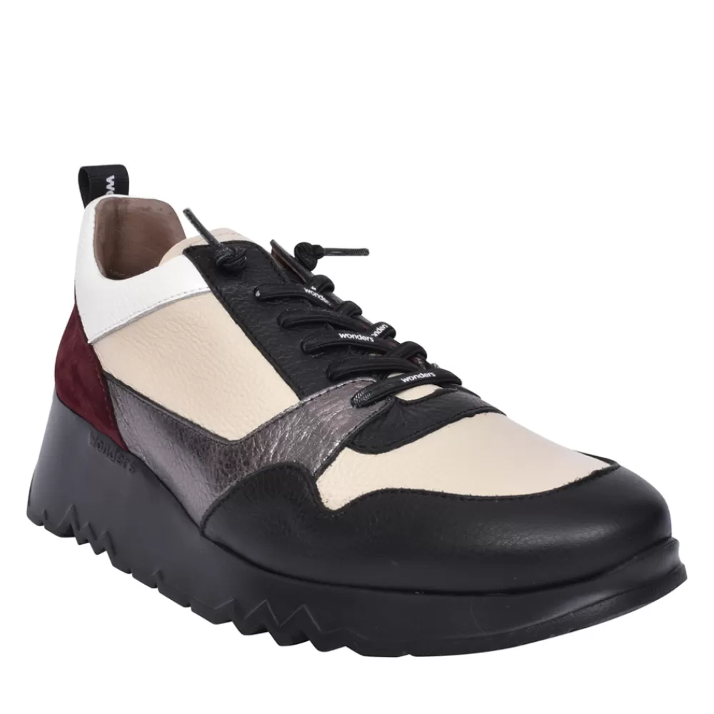 Ladies WONDERS Ladies E-6730 Wedge Laced Trainer In Black