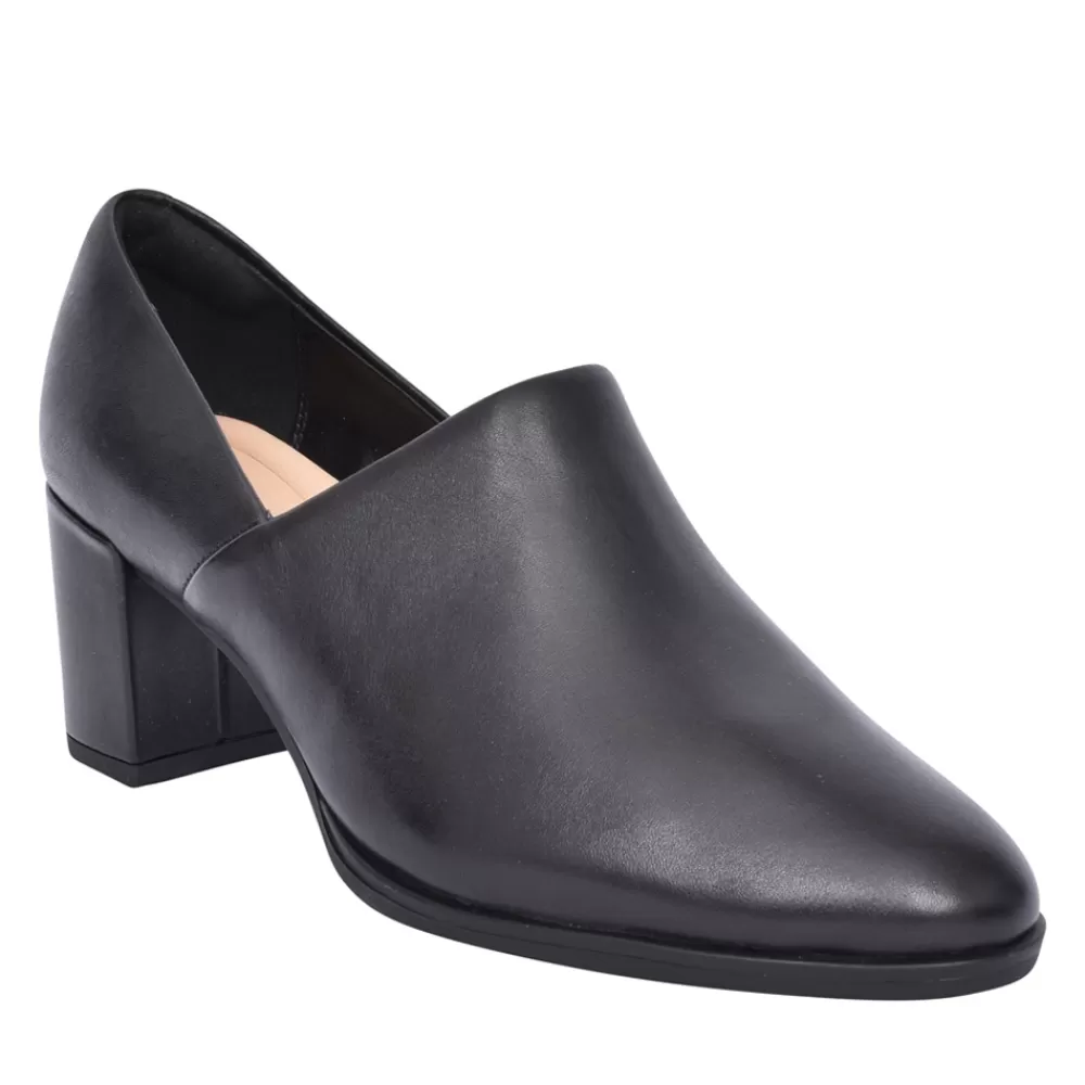 Ladies CLARKS Ladies Freva55 Lily Leather D-Fit Court Shoe In Black