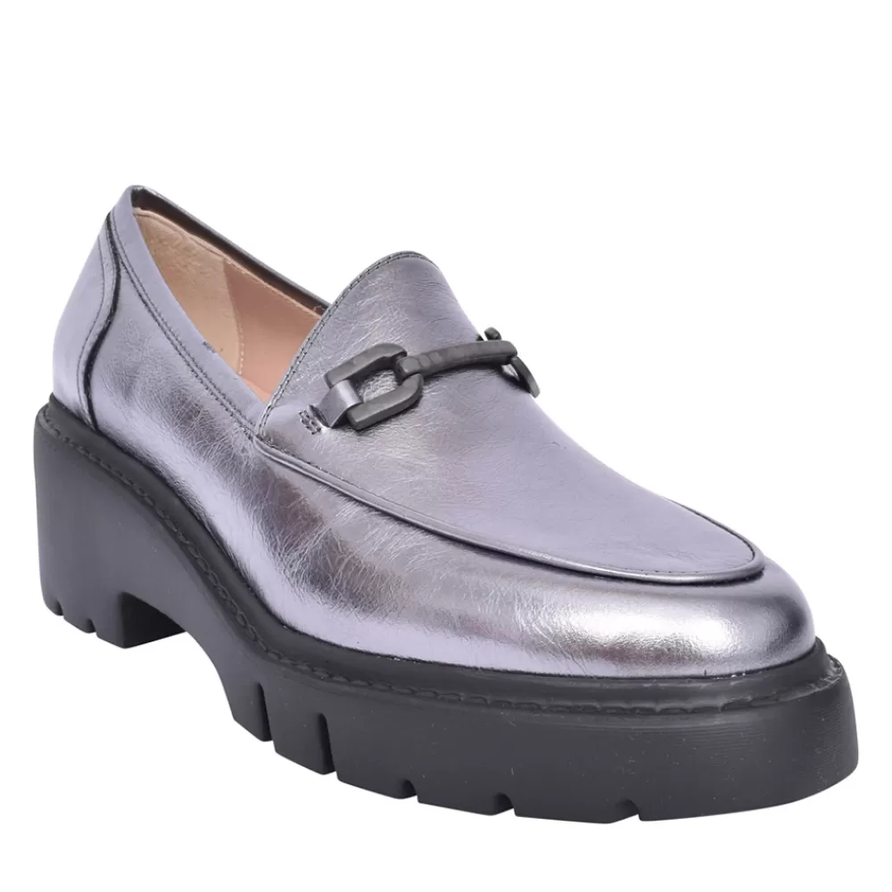Ladies UNISA Ladies Jazz Loafer In Silver