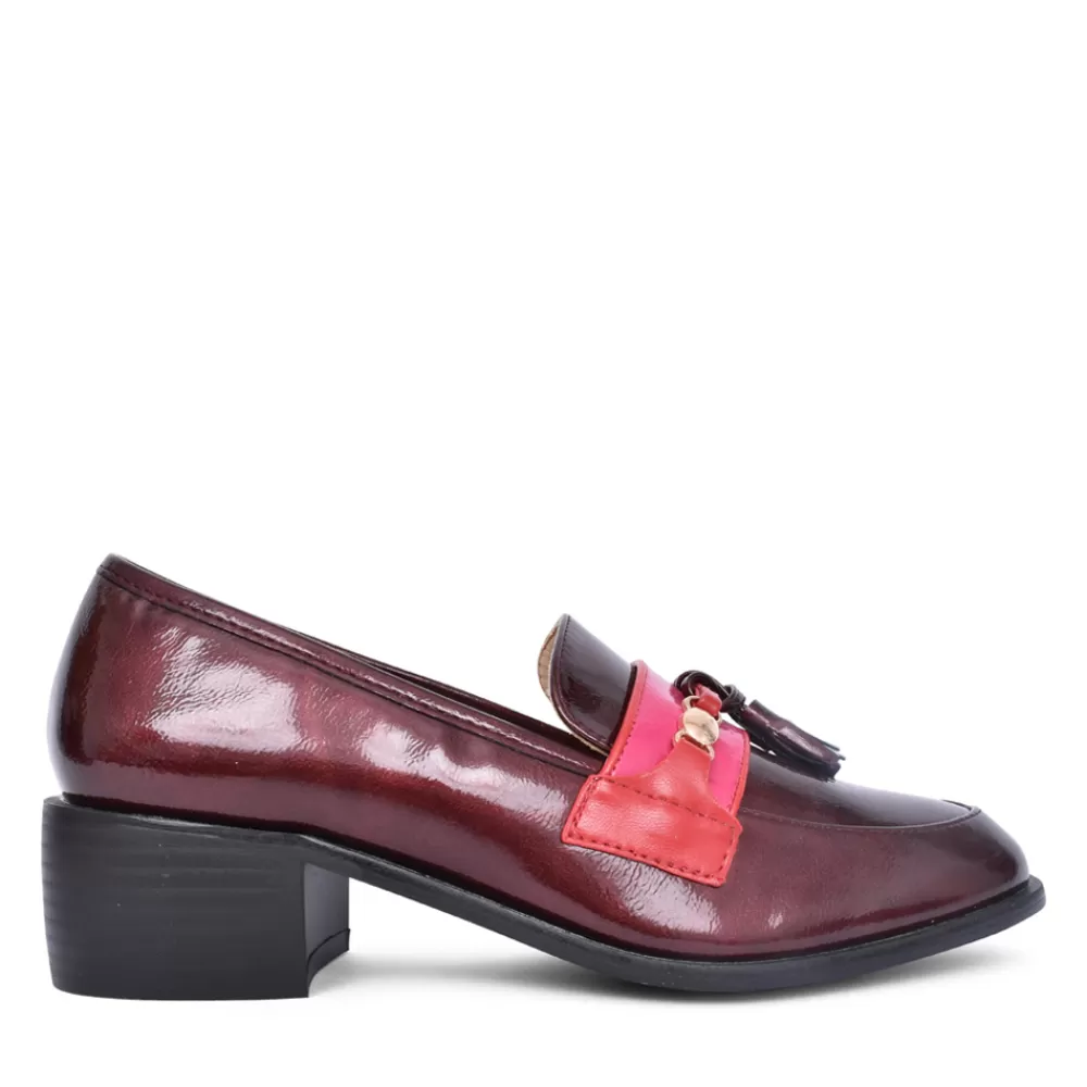 Ladies DANCING MATILDA Ladies Trapeze 010 Slip-On Shoe In Wine