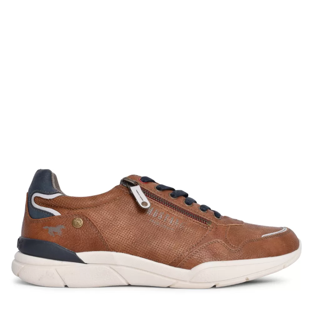 Mens MUSTANG Mens 4138309 Laced Trainer In Tan